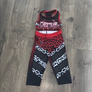 Outgrown cheer sport bra and an capris